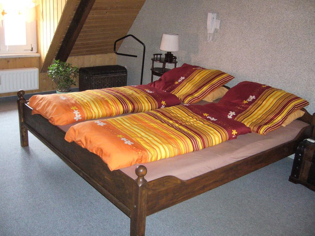 Ferienwohnungen Im Fachwerkhaus Quedlinburg Kamer foto