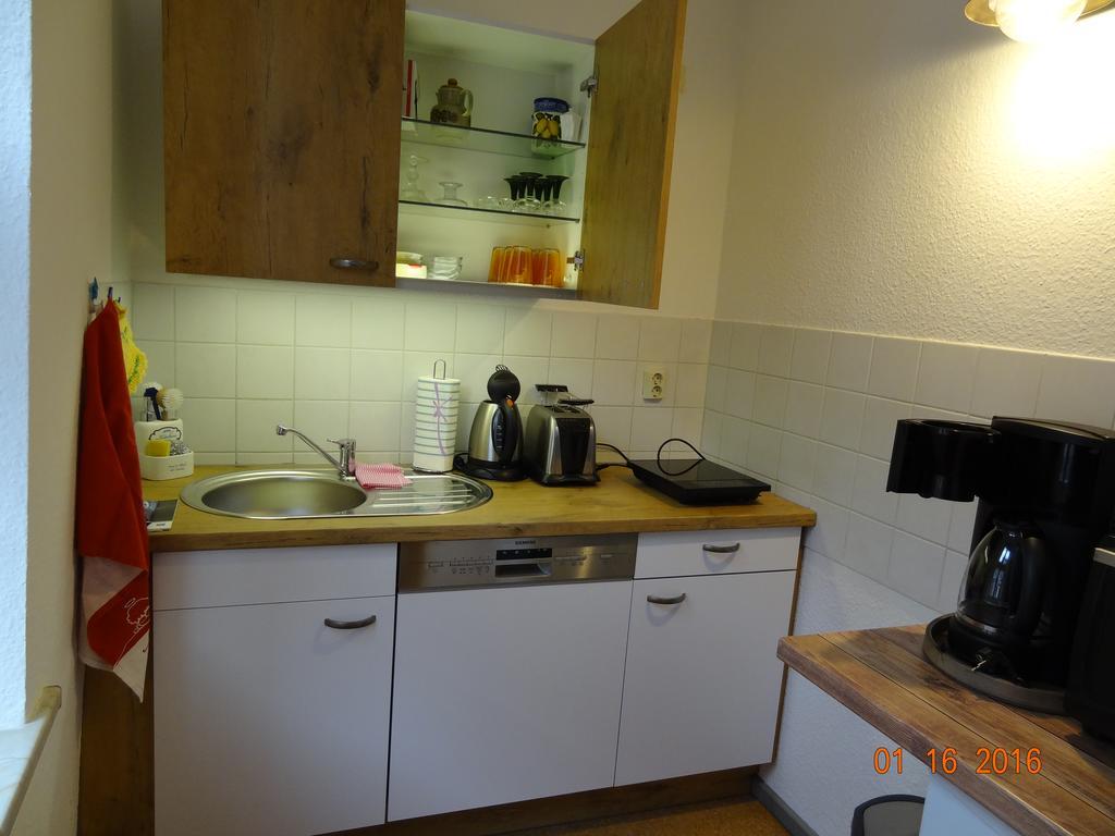Ferienwohnungen Im Fachwerkhaus Quedlinburg Kamer foto